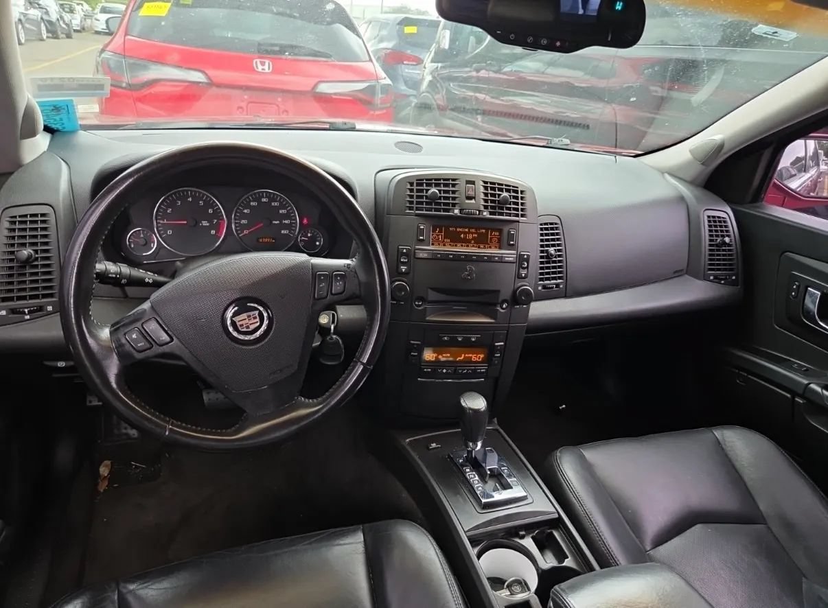 Used 2005 Cadillac SRX RWD image 4