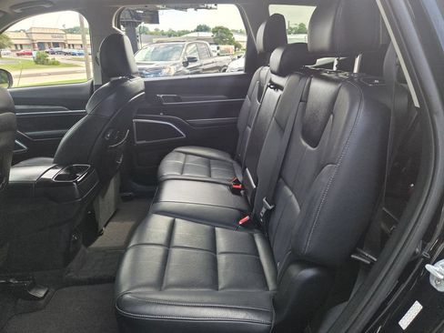 Used 2020 Kia Telluride EX AWD/4WD image 19