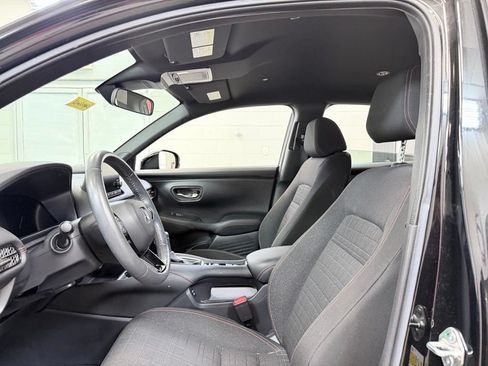 Used 2024 Honda HR-V Sport image 14