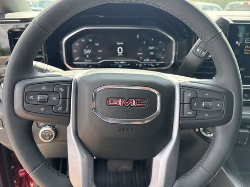 Used 2024 GMC Sierra 2500 SLT w/ SLT Premium Package AWD/4WD image 22