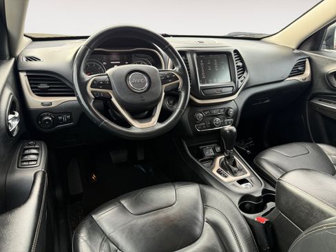 Used 2015 Jeep Cherokee Limited image 15