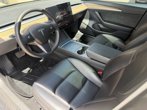 Used 2023 Tesla Model 3 Long Range AWD/4WD image 2