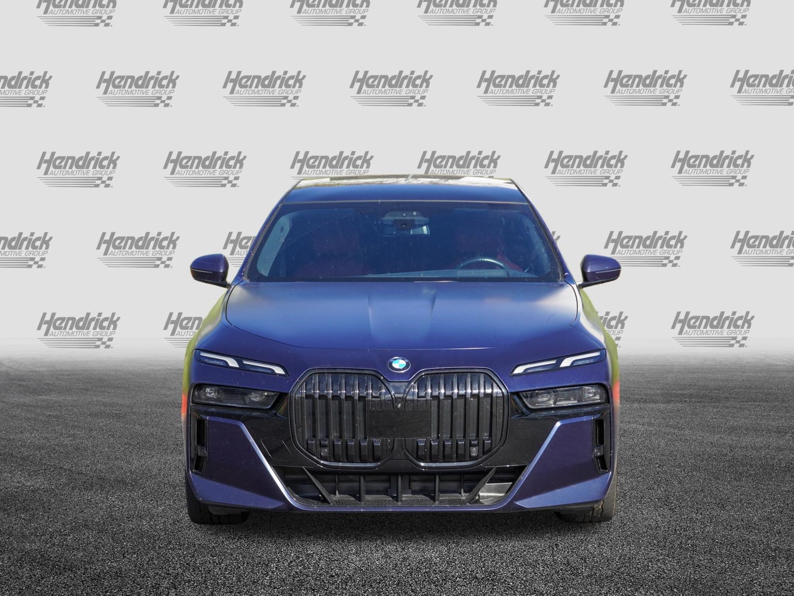 Certified 2024 BMW 740i RWD image 3