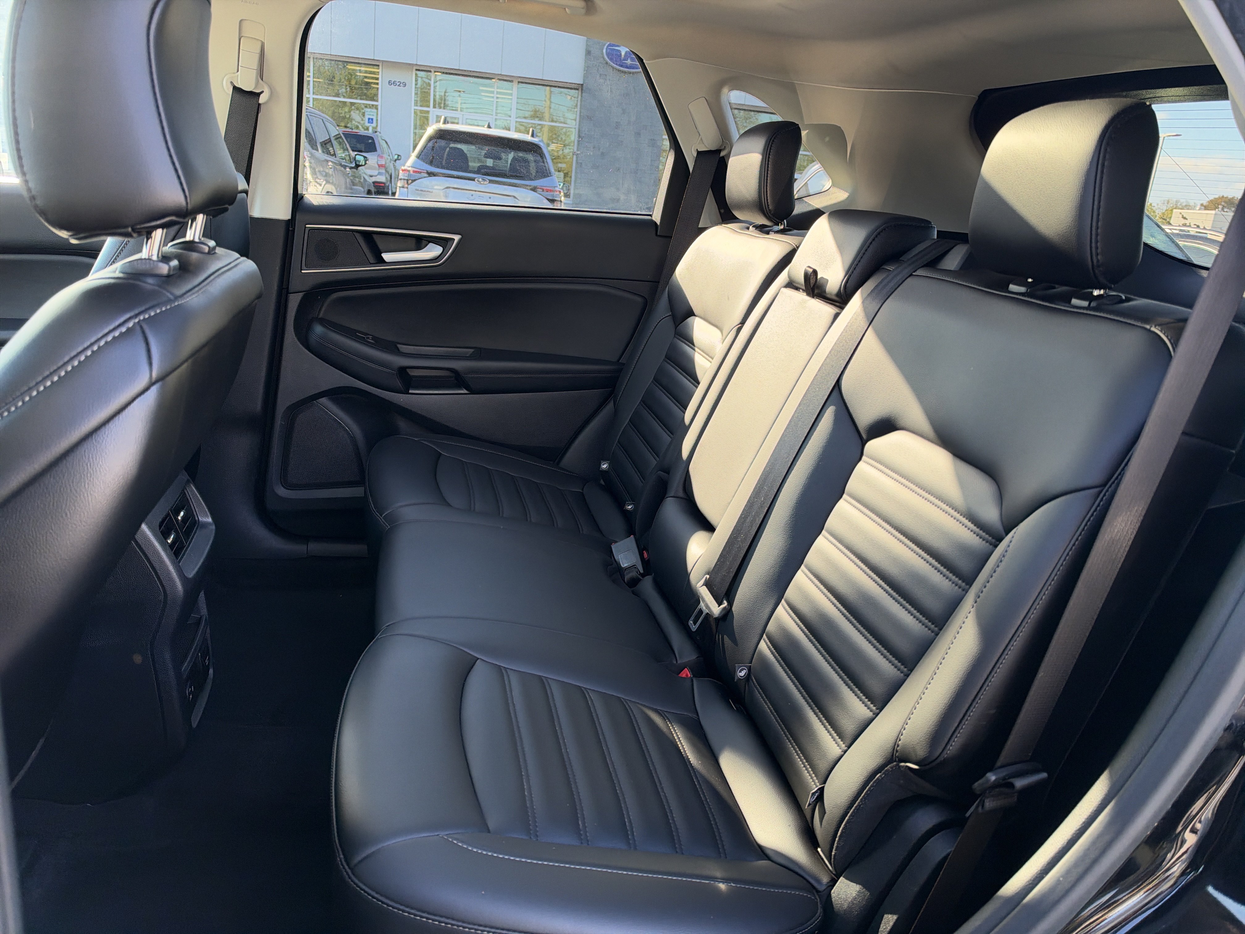 Used 2021 Ford Edge SEL w/ Convenience Package AWD/4WD image 23