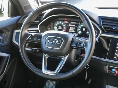 Used 2022 Audi Q3 2.0T Premium image 14
