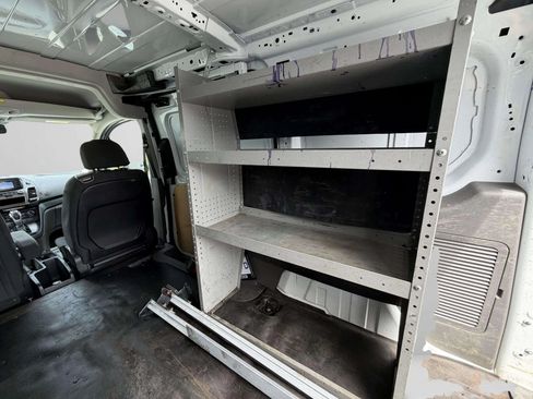 Used 2023 Ford Transit Connect XL FWD image 7