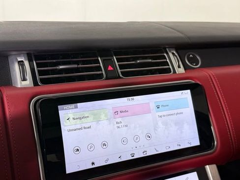 Used 2021 Land Rover Range Rover Autobiography image 16