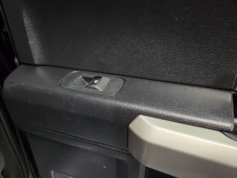 Used 2017 Ford F250 Lariat w/ Lariat Value Package image 37