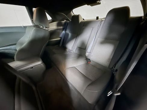Used 2019 Dodge Challenger R/T RWD image 24