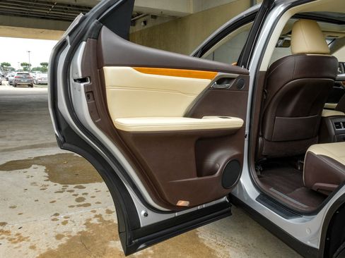 Used 2019 Lexus RX 350 FWD w/ Premium Package image 54