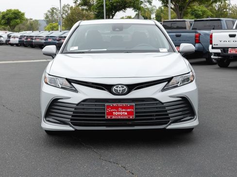 Certified 2022 Toyota Camry LE w/ Carpet Mat Package (TMS) FWD image 2