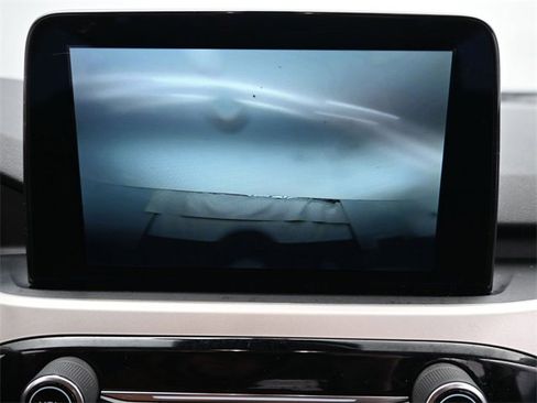 Used 2022 Ford Escape SE w/ Convenience Package image 17