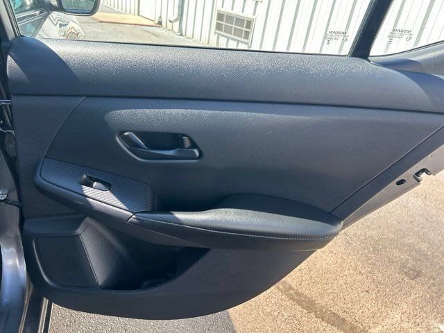 Used 2024 Nissan Sentra SV FWD image 42