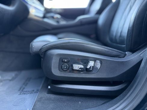 Used 2023 BMW X6 xDrive40i w/ M Sport Package image 26