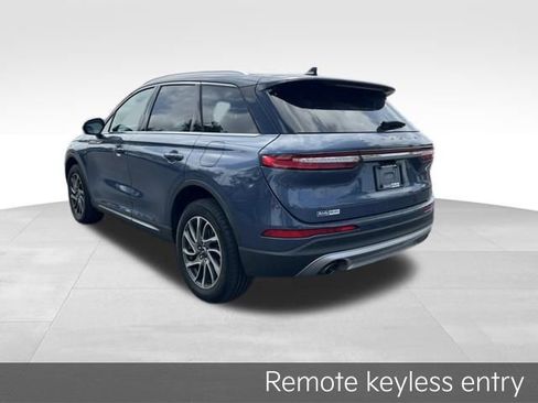 Used 2022 Lincoln Corsair AWD w/ Equipment Group 101A image 5