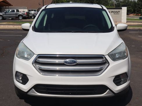 Used 2017 Ford Escape SE AWD/4WD image 12