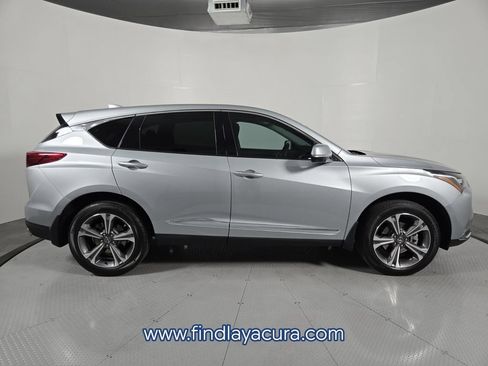 Used 2025 Acura RDX SH-AWD w/ Technology Package image 9