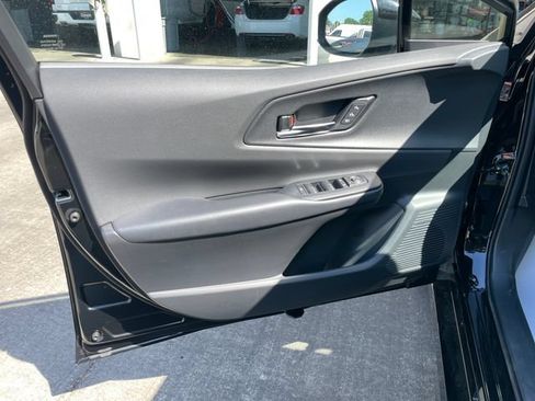 New 2026 Toyota Prius Plug-In Hybrid FWD image 11