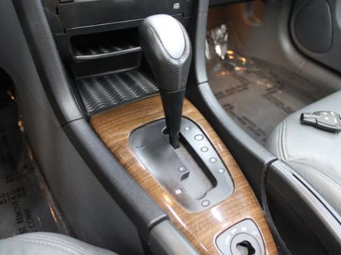 Used 2006 Saab 9-3 2.0T FWD image 14