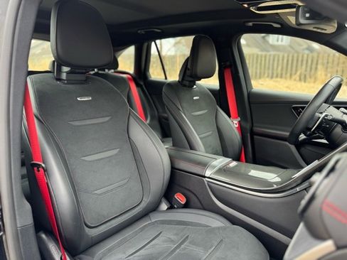 Used 2024 Mercedes-Benz GLC 43 AMG 4MATIC image 20