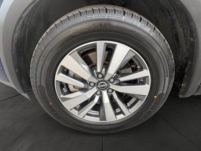 Used 2025 Nissan Pathfinder SL AWD/4WD image 9