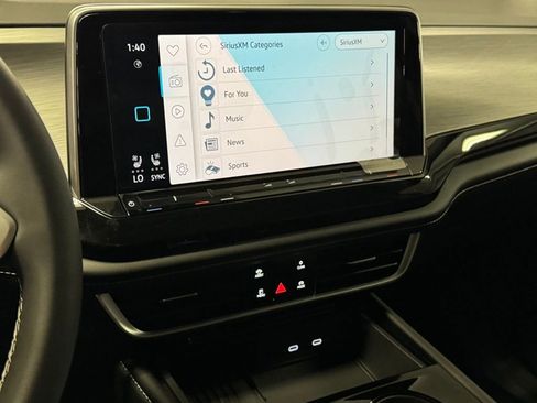 New 2026 Volkswagen Atlas Cross Sport SE image 29