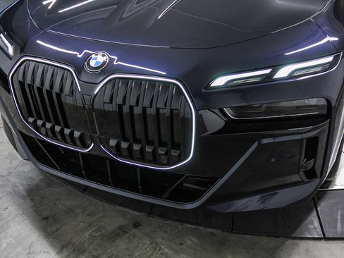 New 2026 BMW 740i 740i w/ Premium Package image 11