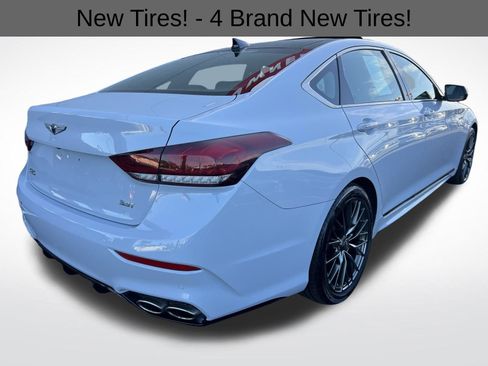 Used 2020 Genesis G80 3.3T Sport image 11