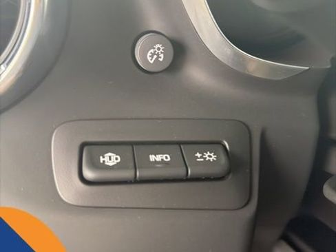 Used 2017 Chevrolet Camaro SS image 12