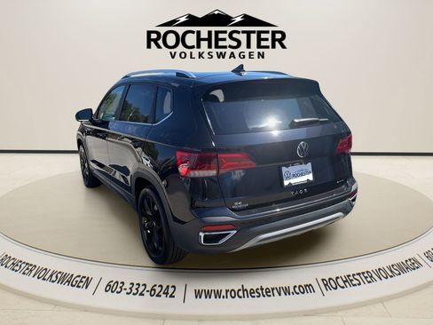 Used 2023 Volkswagen Taos SE AWD/4WD image 5