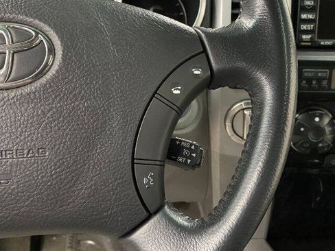 Used 2008 Toyota 4Runner Limited AWD/4WD image 25