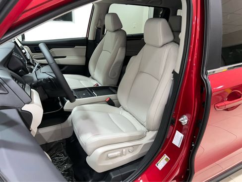 New 2026 Honda Odyssey EX-L image 16