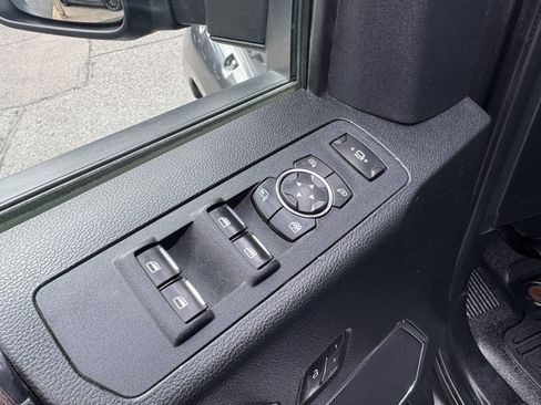 Used 2019 Ford F350 Lariat w/ Lariat Ultimate Package AWD/4WD image 15