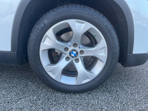 Used 2013 BMW X1 sDrive28i image 17