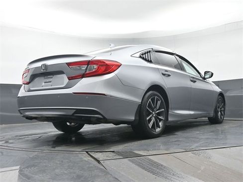 Used 2021 Honda Accord EX-L image 31