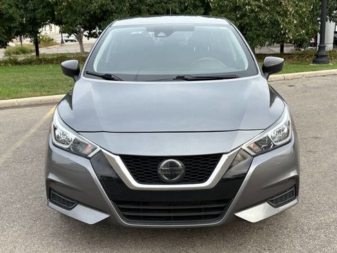 Used 2020 Nissan Versa S image 4