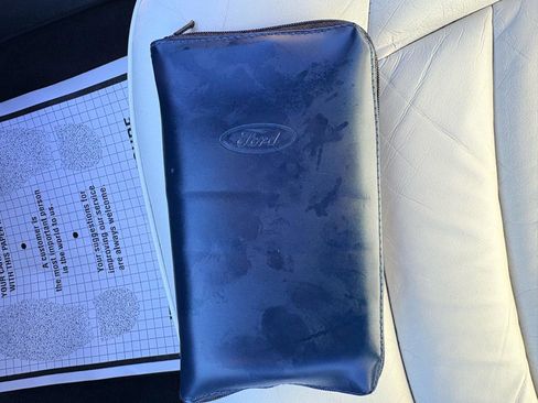 Used 1998 Ford Mustang 2dr Convertible V6 image 39