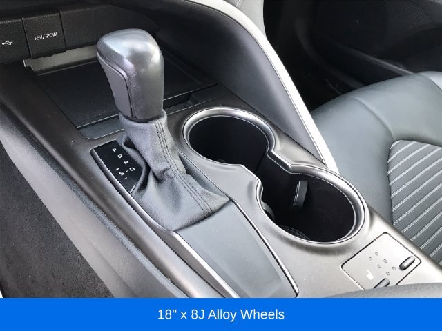 Used 2024 Toyota Camry SE FWD image 7
