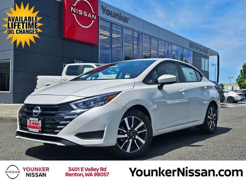 New 2025 Nissan Versa SV w/ Trunk Package image 1