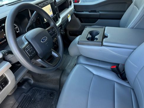 Used 2024 Ford F450 XL w/ XL Chrome Package image 9