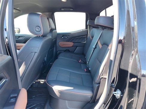 Used 2024 GMC Canyon AT4 image 16