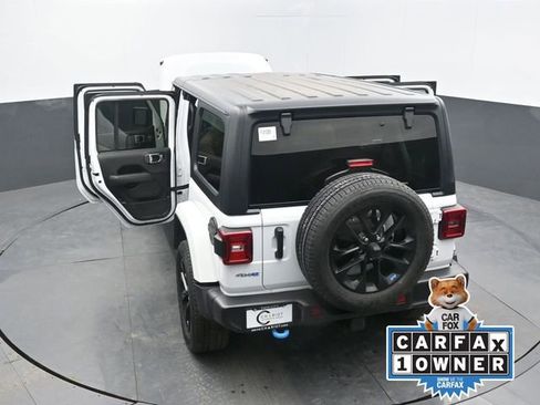 Used 2023 Jeep Wrangler Unlimited Sahara w/ Cold Weather Group image 74