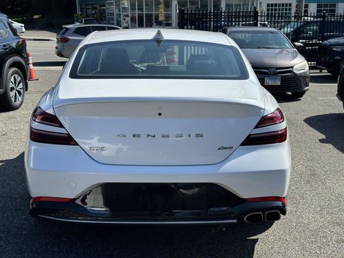 Used 2023 Genesis G70 2.0T image 4