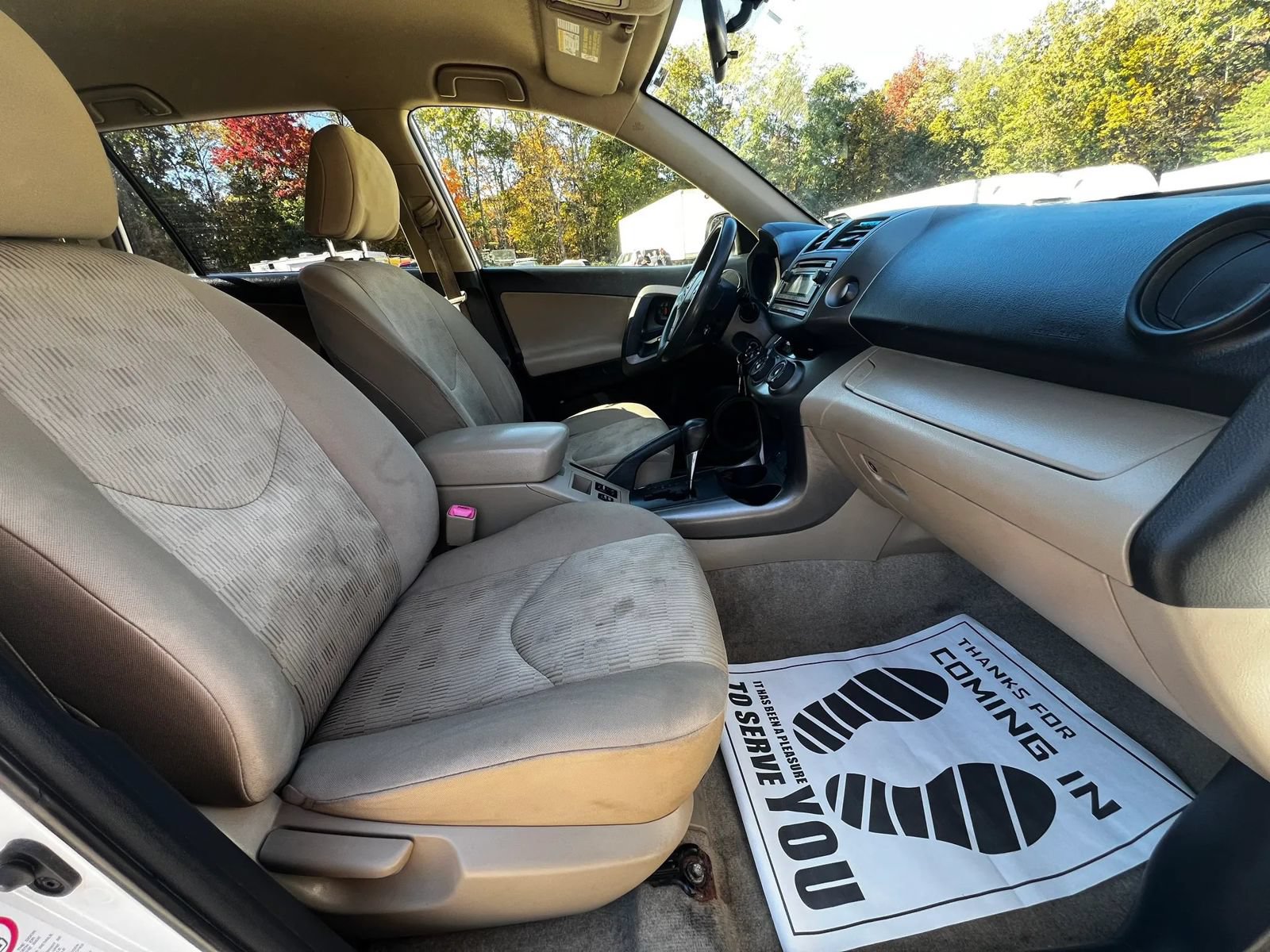 Used 2012 Toyota RAV4 4WD w/ Value Pkg image 12