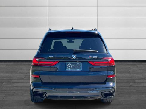 Used 2020 BMW X7 M50i w/ Luxury Seating Package AWD/4WD image 4