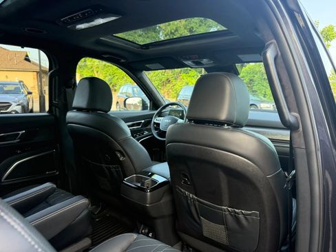Used 2025 Kia Telluride SX Prestige X-Line AWD/4WD image 29