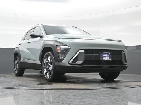 Certified 2025 Hyundai Kona SEL image 30