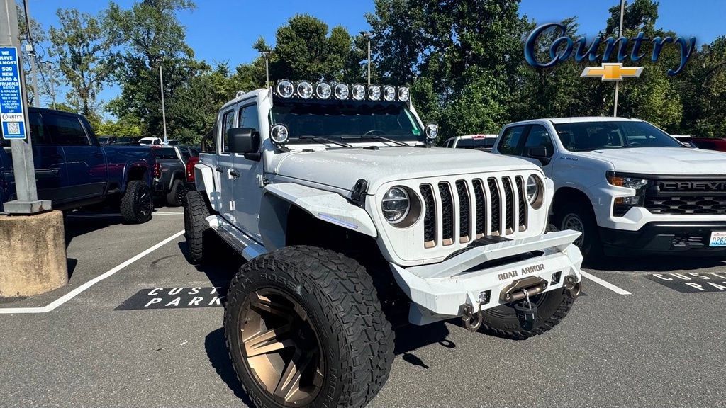 Used 2021 Jeep Gladiator Overland w/ Popular Equipment Package AWD/4WD image 1