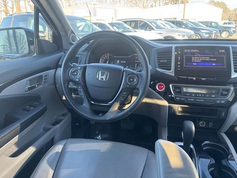 Used 2019 Honda Ridgeline RTL-E image 8
