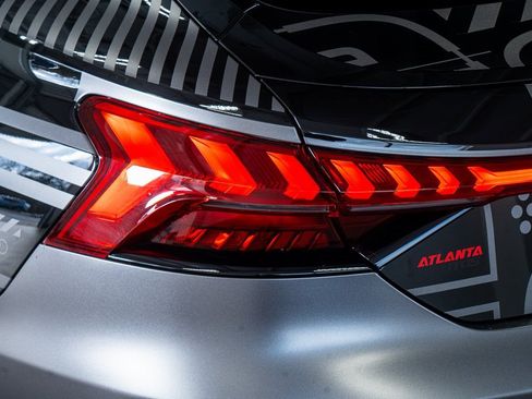 Used 2023 Audi RS e-tron GT image 23